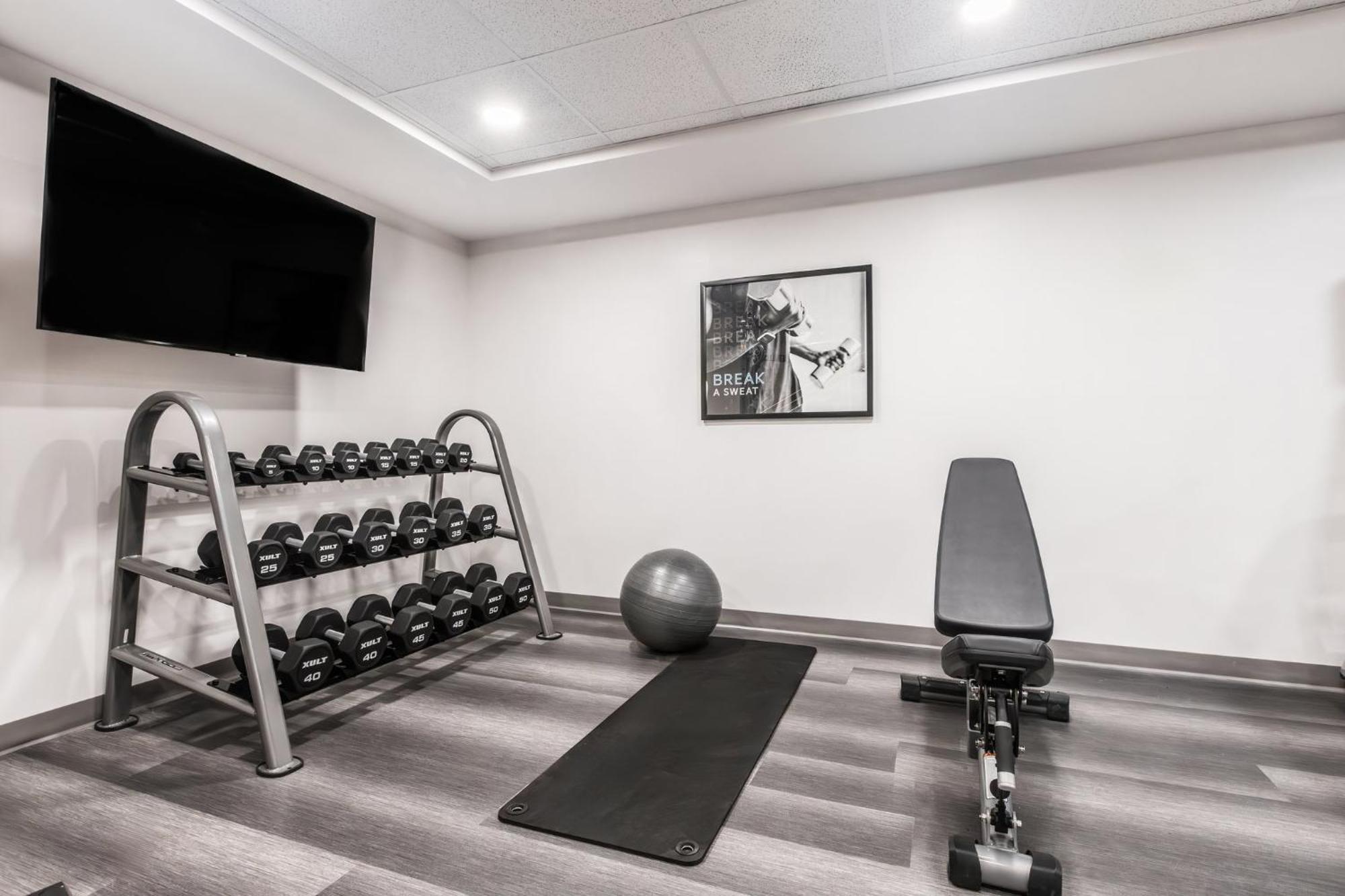 Staybridge Suites - Dawson Creek By Ihg Eksteriør bilde