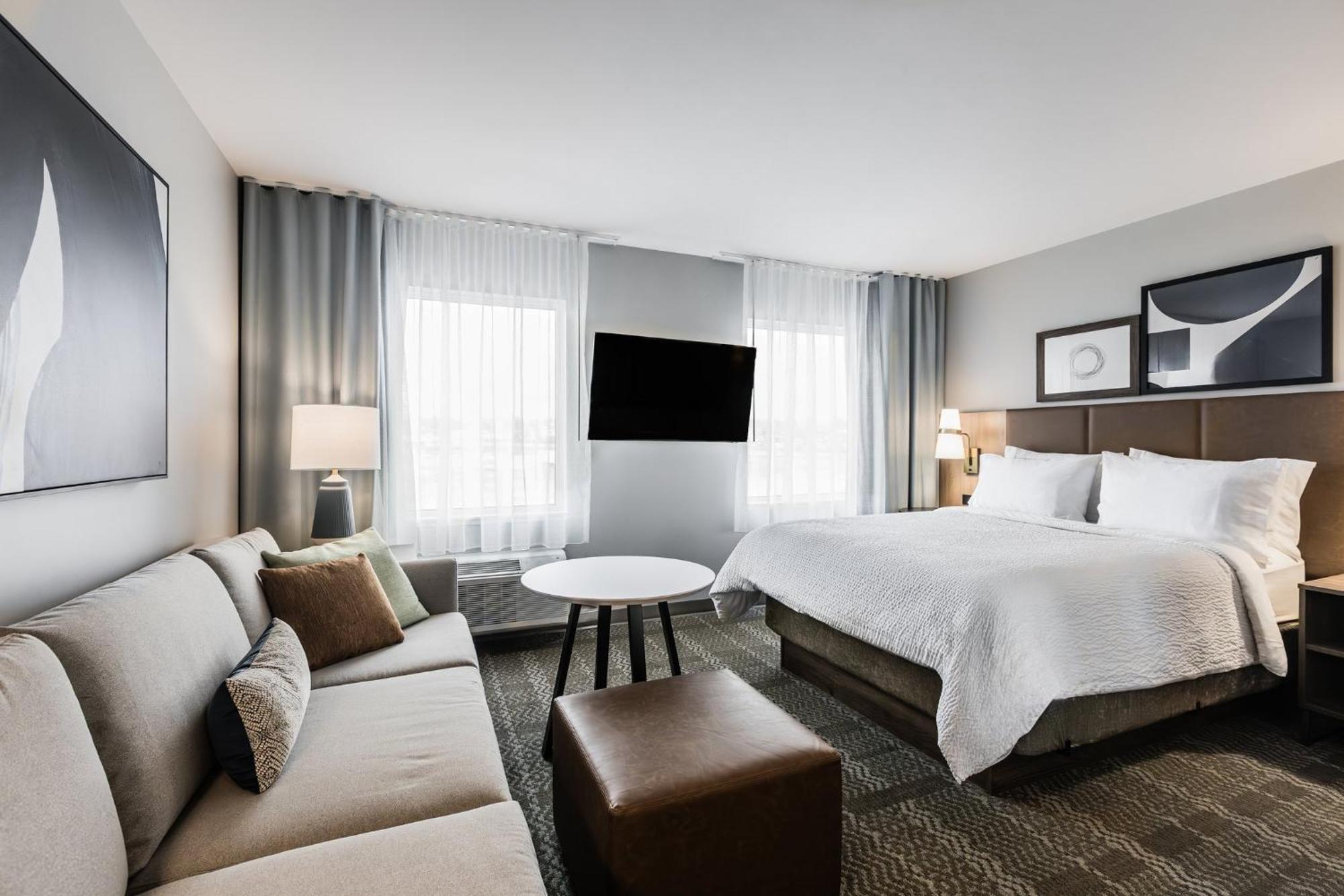 Staybridge Suites - Dawson Creek By Ihg Eksteriør bilde
