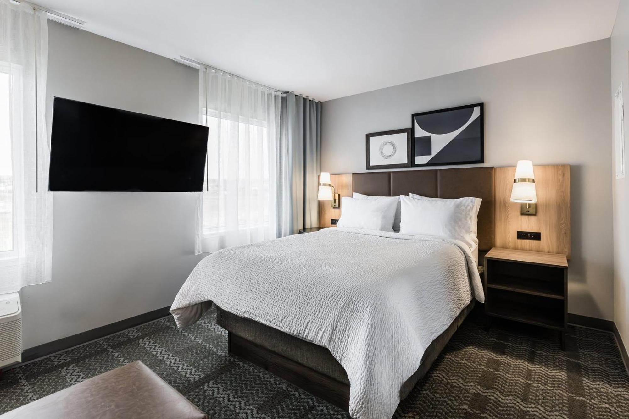 Staybridge Suites - Dawson Creek By Ihg Eksteriør bilde