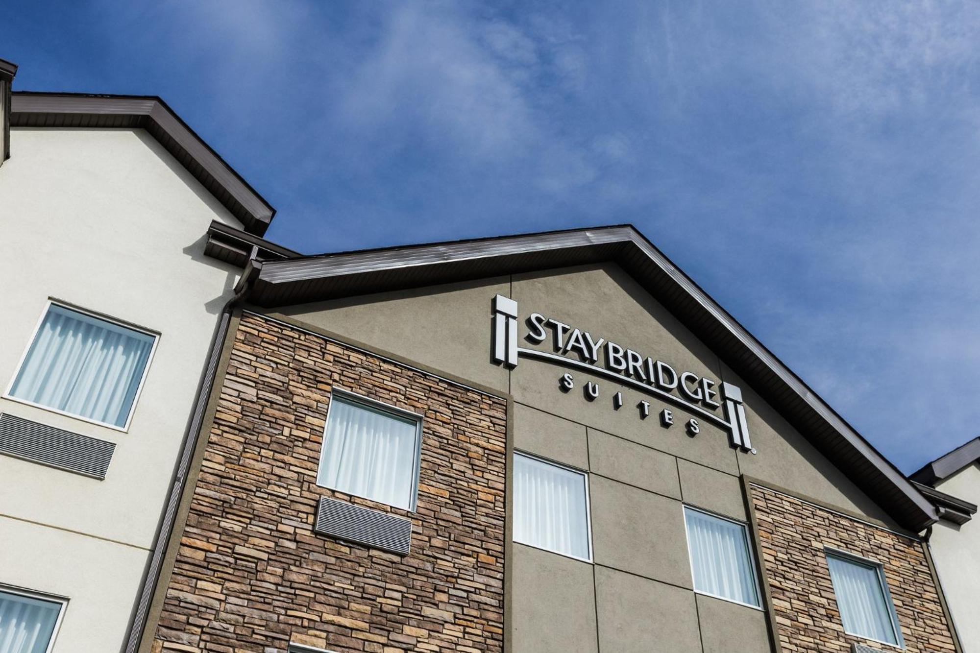 Staybridge Suites - Dawson Creek By Ihg Eksteriør bilde